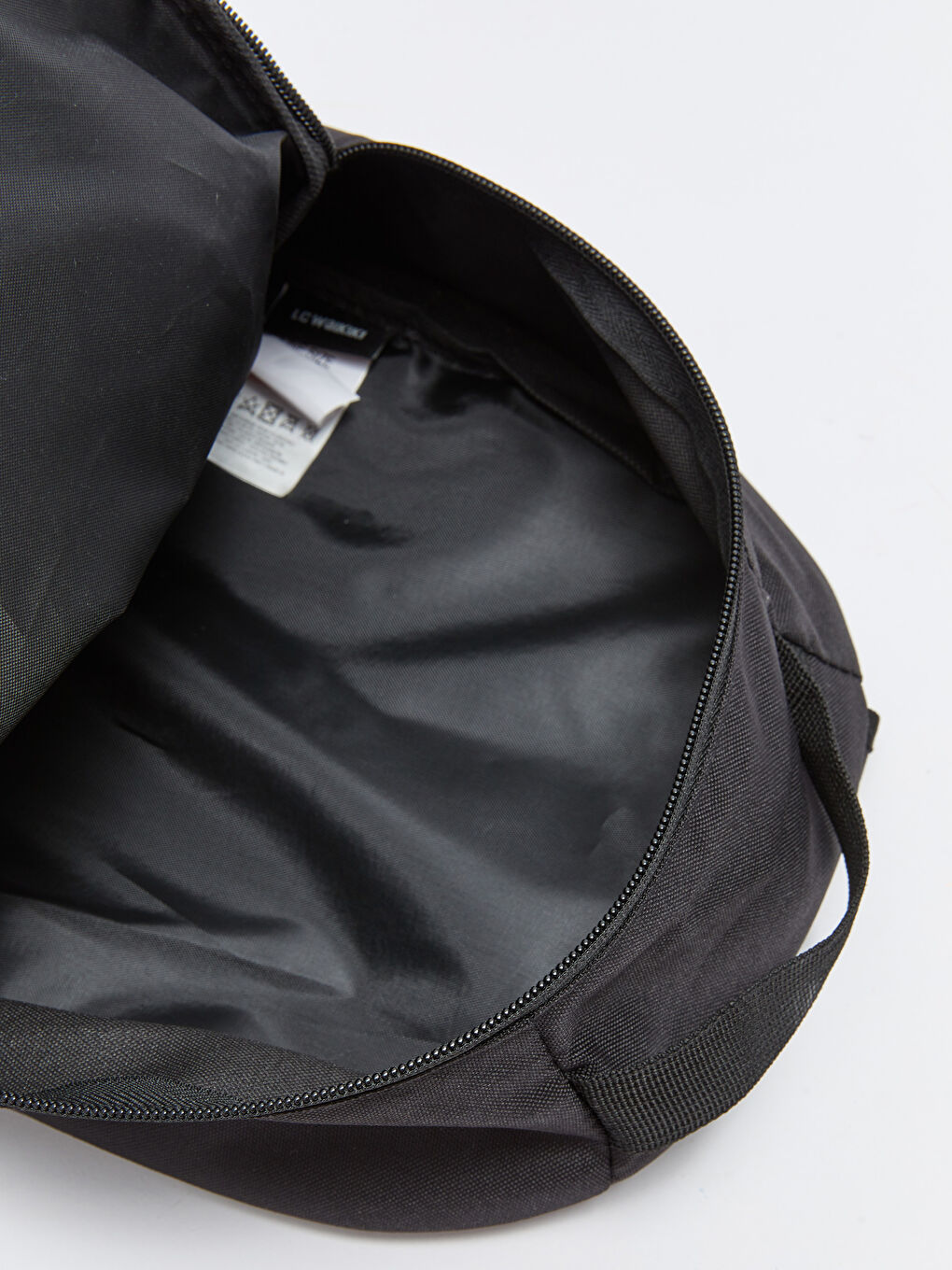 Siyah Yazı Baskılı Erkek Sırt Çantası-5