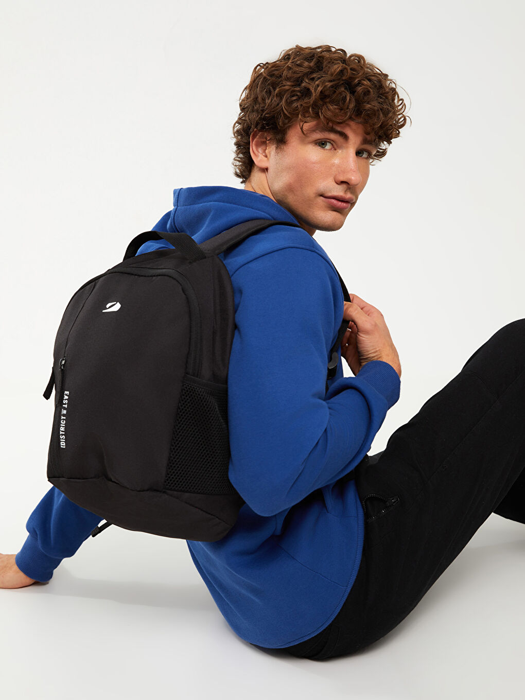 Siyah Yazı Baskılı Erkek Sırt Çantası