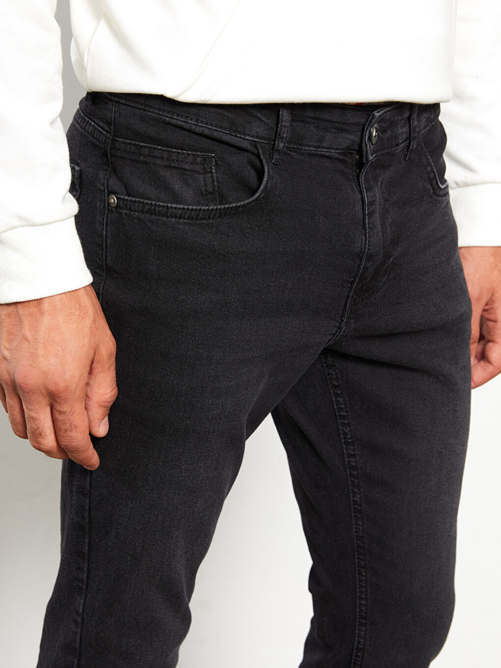 750 Slim Fit Men's Jeans-2