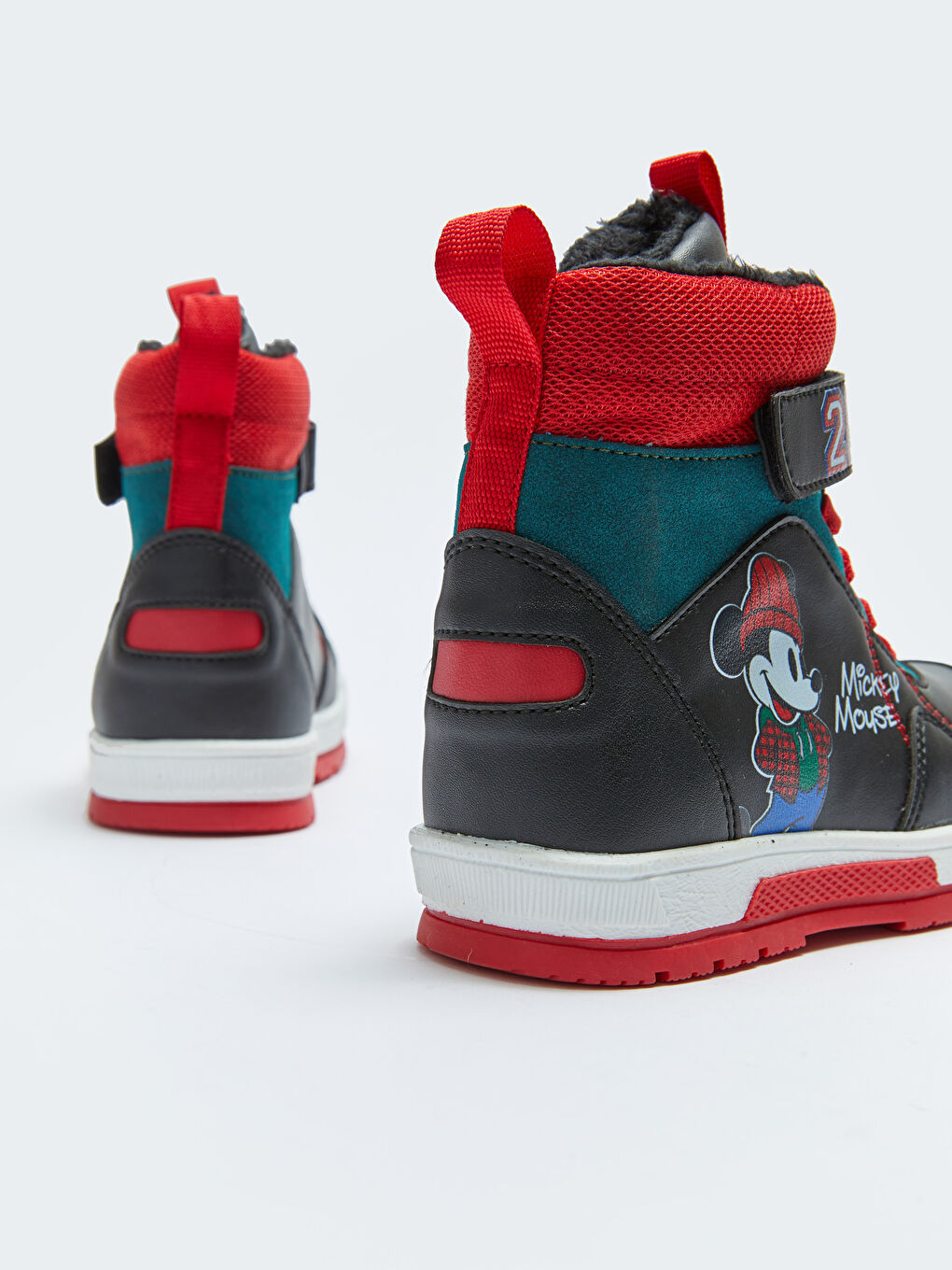 LCW STEPS Siyah Mickey Mouse Lisanslı Cırt Cırtlı Erkek Çocuk Bot - 4