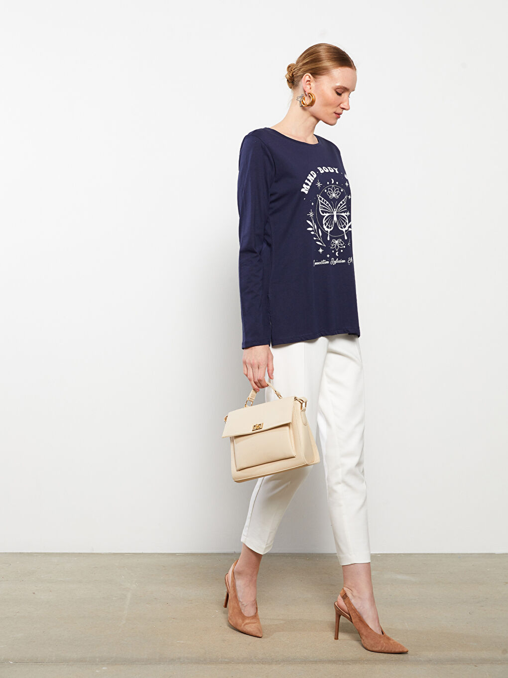 Lacivert Bisiklet Yaka Baskılı Uzun Kollu Pamuklu Kadın Tişört