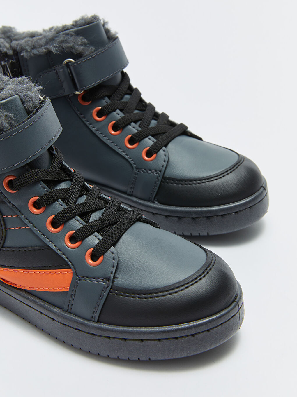 Antrasit Baskılı Cırt Cırt ve Fermuar Kapamalı Erkek Çocuk Bot-2