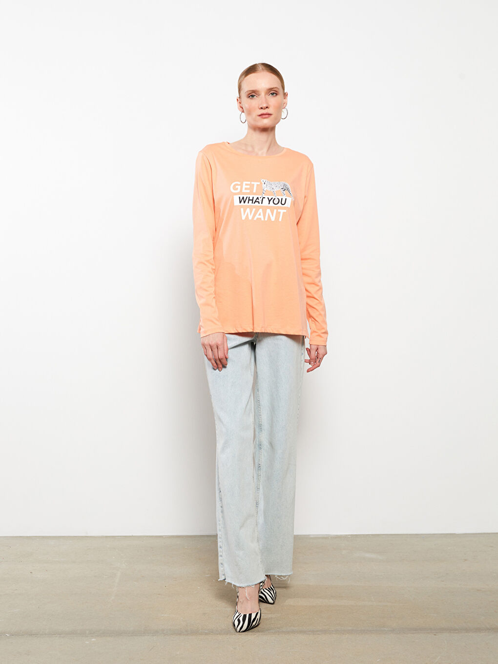 Mercan Bisiklet Yaka Baskılı Uzun Kollu Pamuklu Kadın Tişört-1