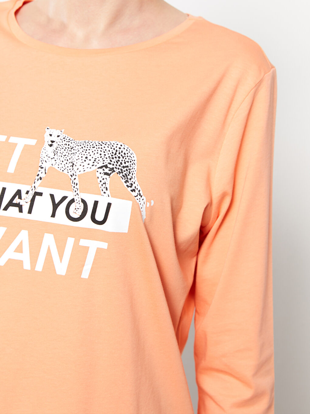 Mercan Bisiklet Yaka Baskılı Uzun Kollu Pamuklu Kadın Tişört-3