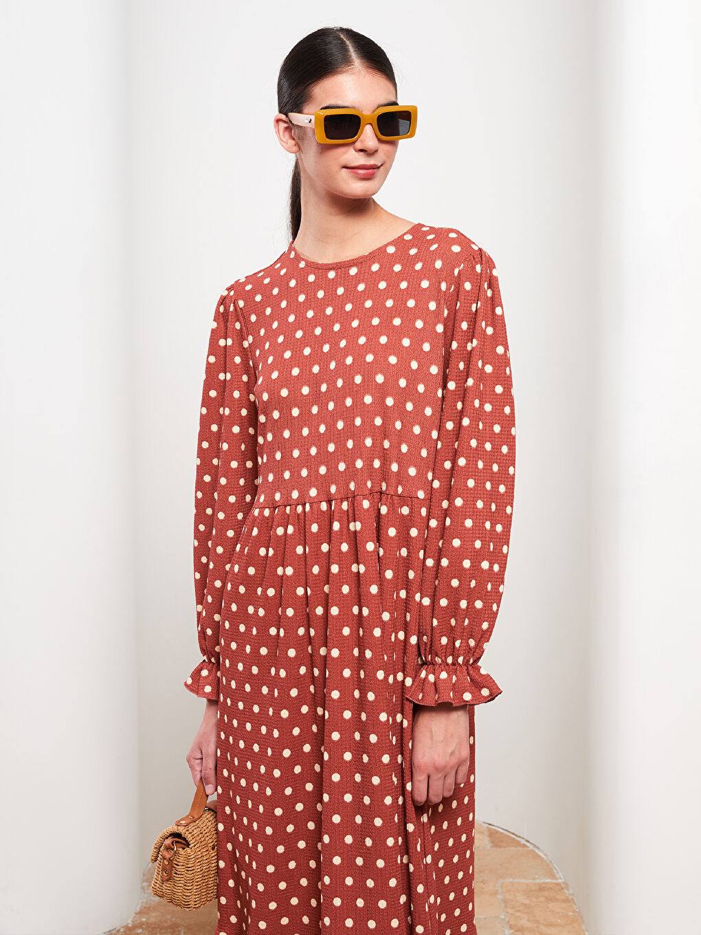 Kahverengi Bisiklet Yaka Puantiyeli Uzun Kollu Kadın Elbise-2