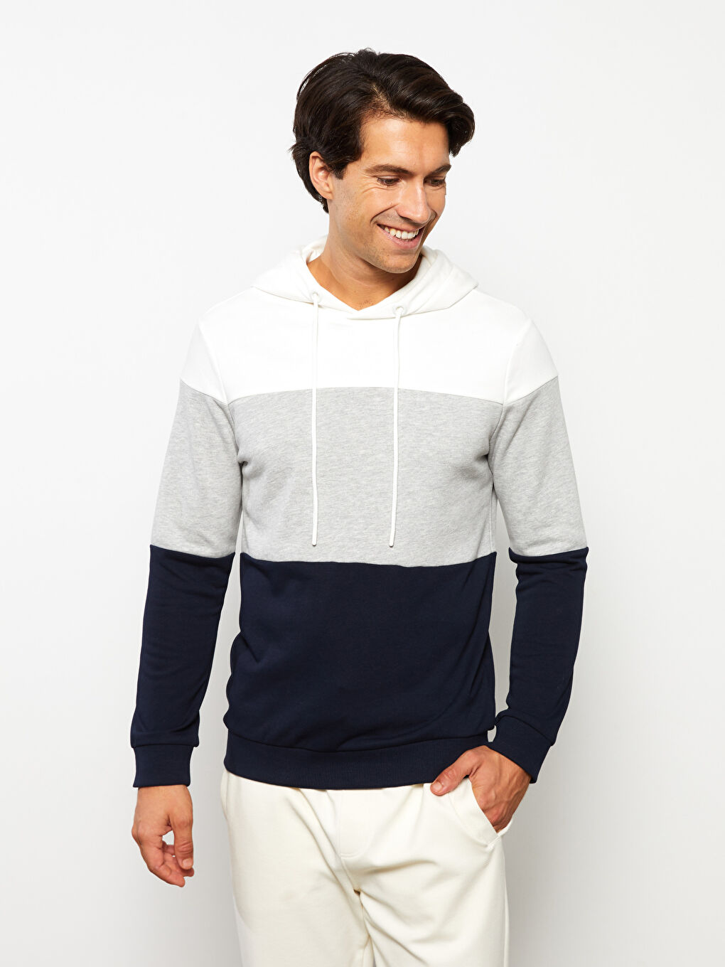 Худи Мужское Толстое С Длинным Рукавом И Цветными Блоками-2