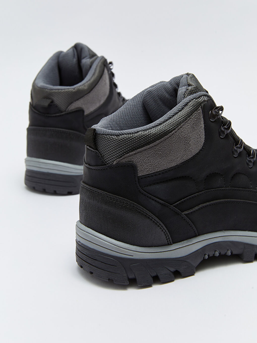 Lace-Up Thick Sole Men's Trekking Shoes-4