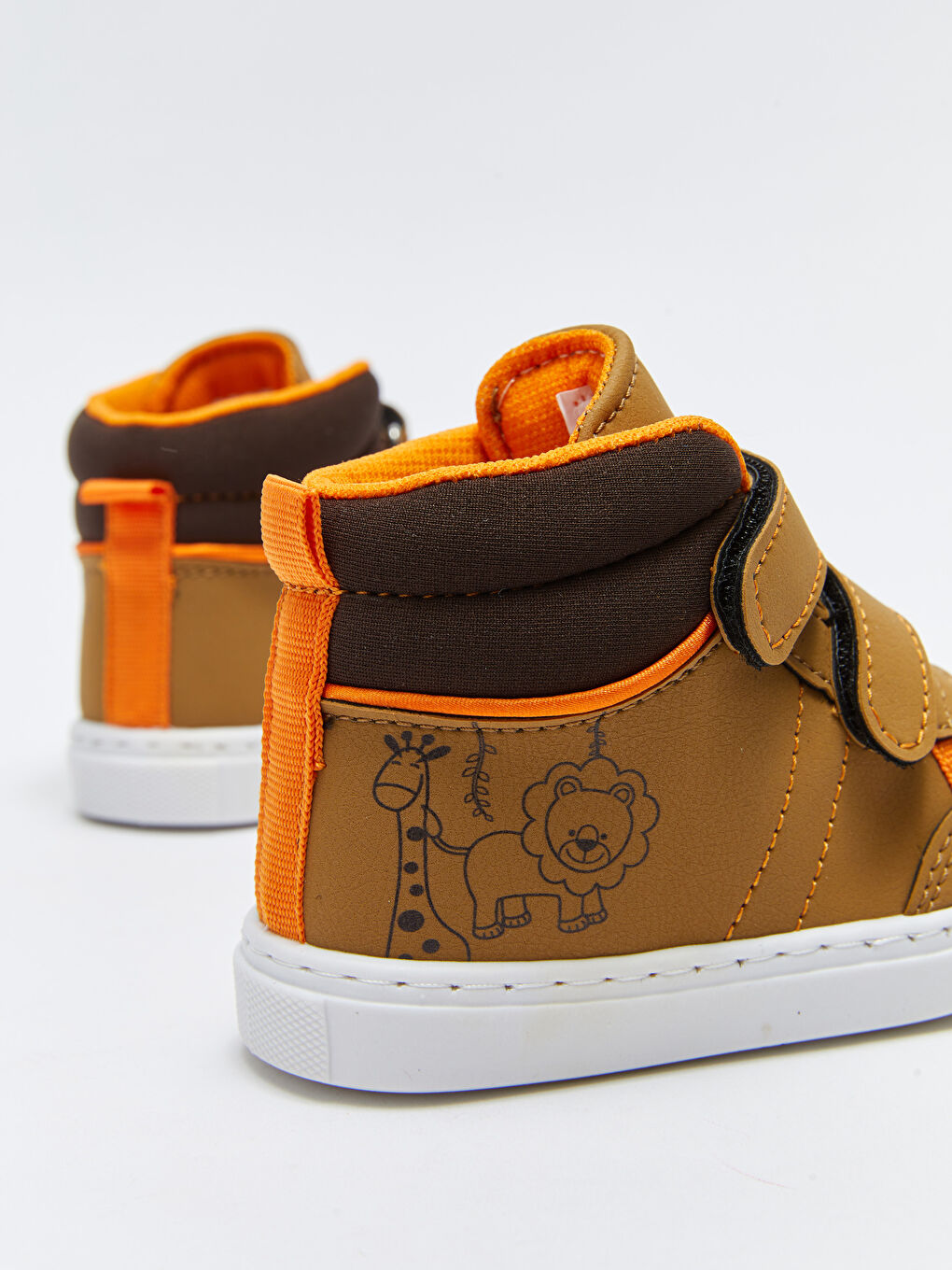 Bej Baskılı Cırt Cırtlı Erkek Bebek Bot-8