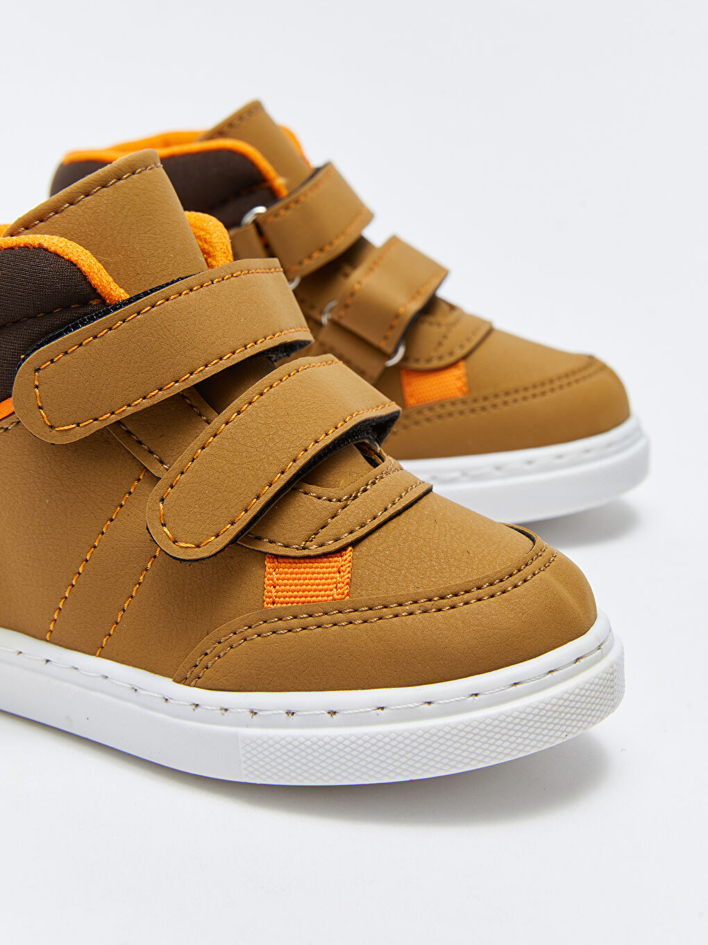 Bej Baskılı Cırt Cırtlı Erkek Bebek Bot-6