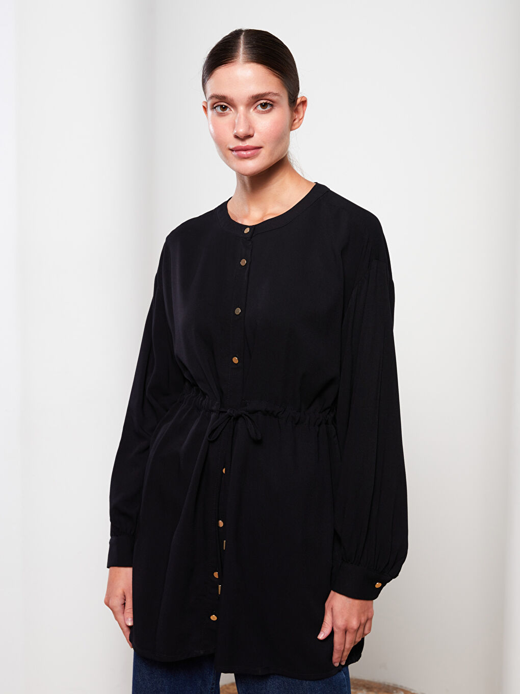 Siyah Bisiklet Yaka Düz Uzun Kollu Viskon Kadın Tunik