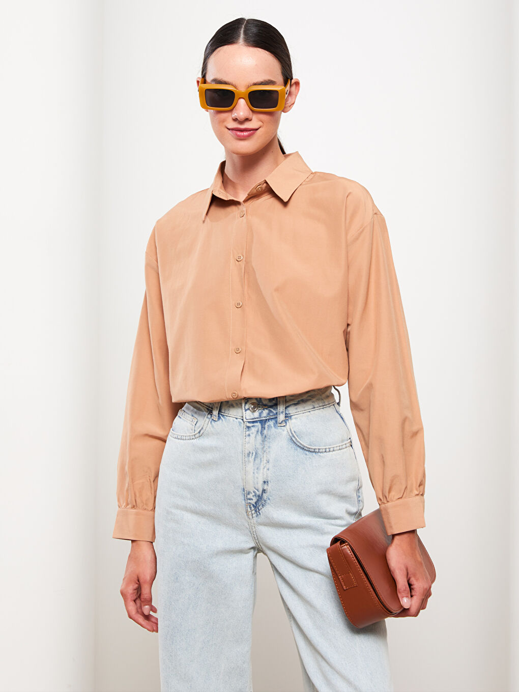 Kahverengi Düz Uzun Kollu Oversize Kadın Gömlek Tunik