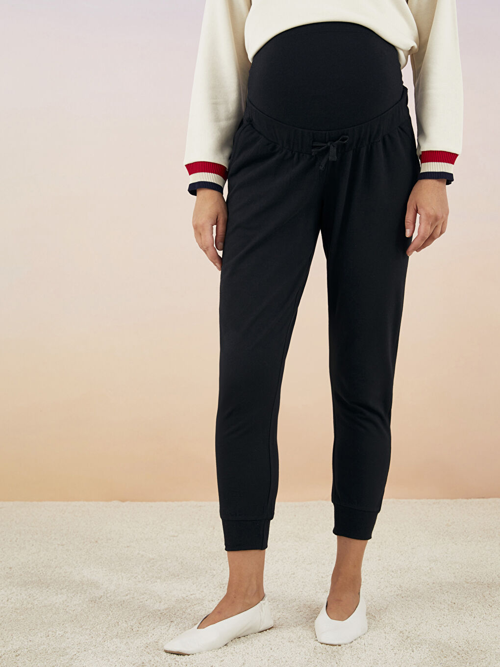LCWAIKIKI Maternity Belly Panel Plain Maternity Jogger Sweatpants -W2DD80Z8-CVL