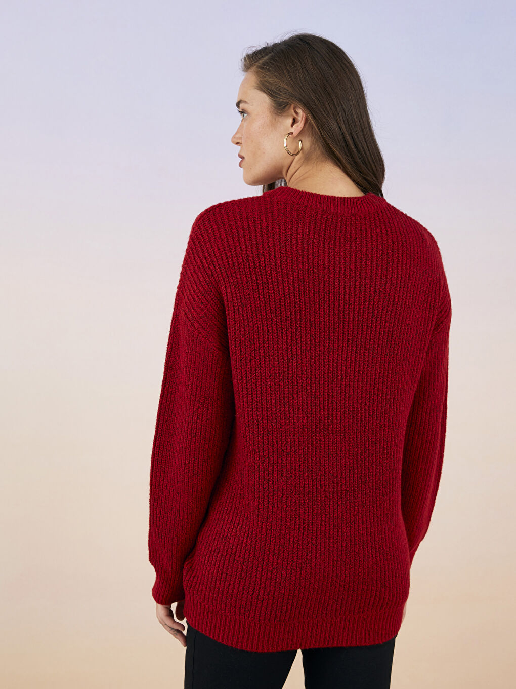 Светр трикотажний для вагітних з круглим вирізом горловини, звичайною посадкою та довгим рукавом-4