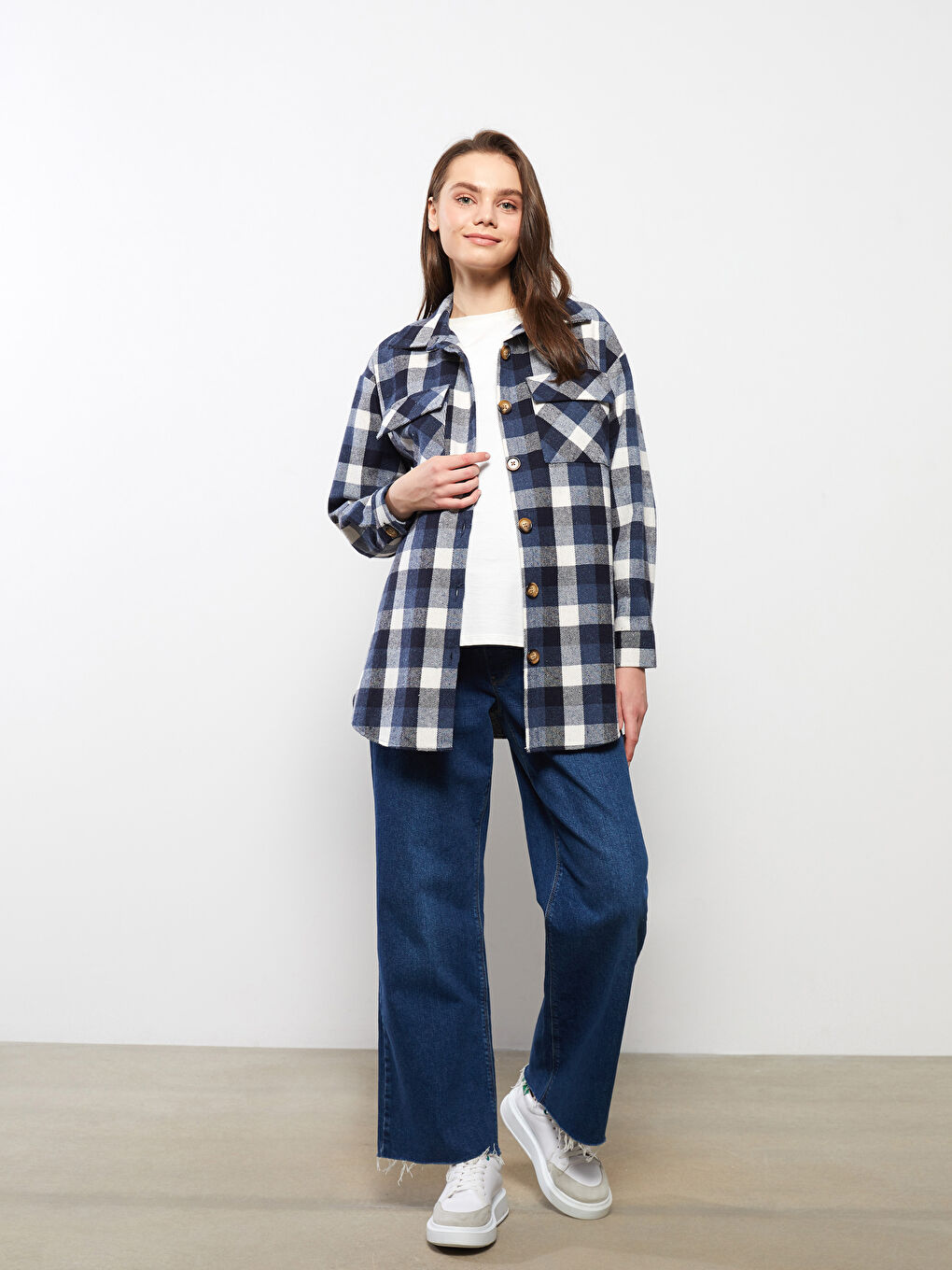 LCWAIKIKI Maternity Plaid Long Sleeve Flannel Maternity Shirt Jacket -W2DE55Z8-LLC