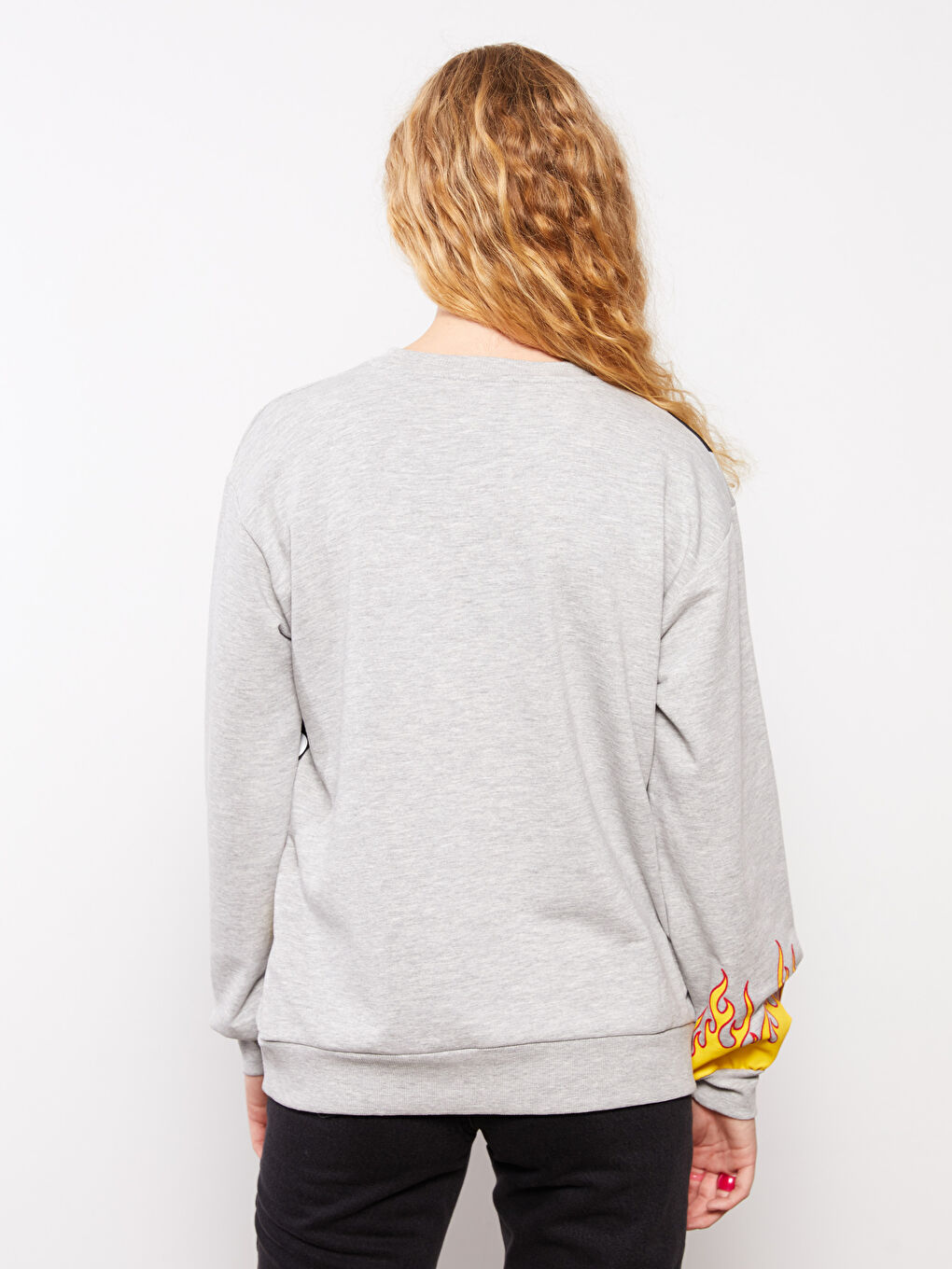 Crew Neck Mickey Mouse Printed Long Sleeve Women's Sweatshirt-3