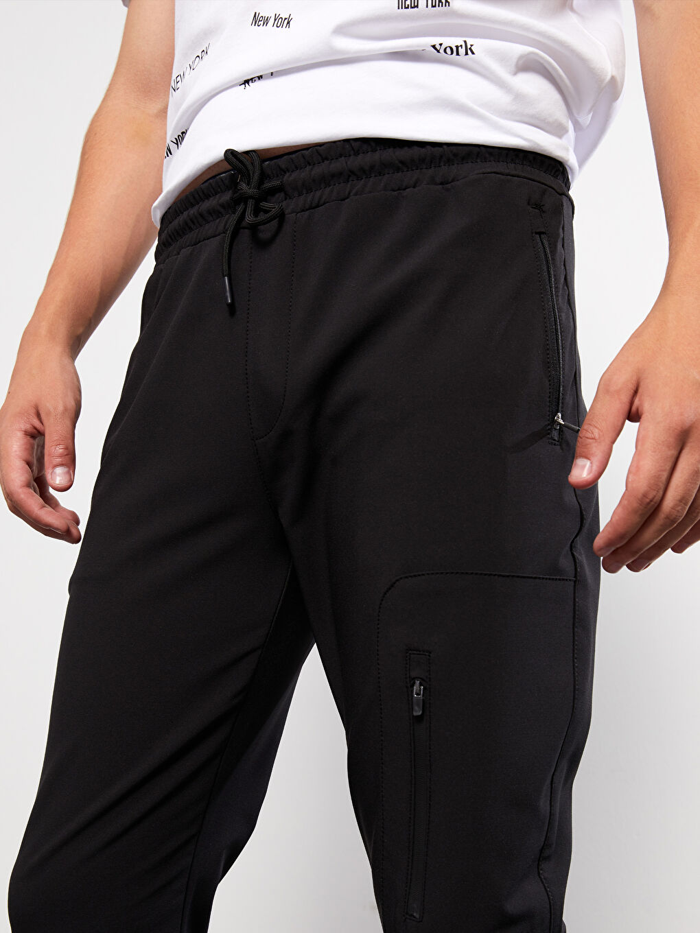 Siyah Standart Kalıp Erkek Jogger Pantolon-2