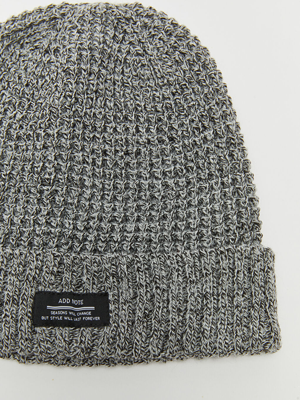 Gri Etiket Baskılı Erkek Triko Bere ve Atkı-1