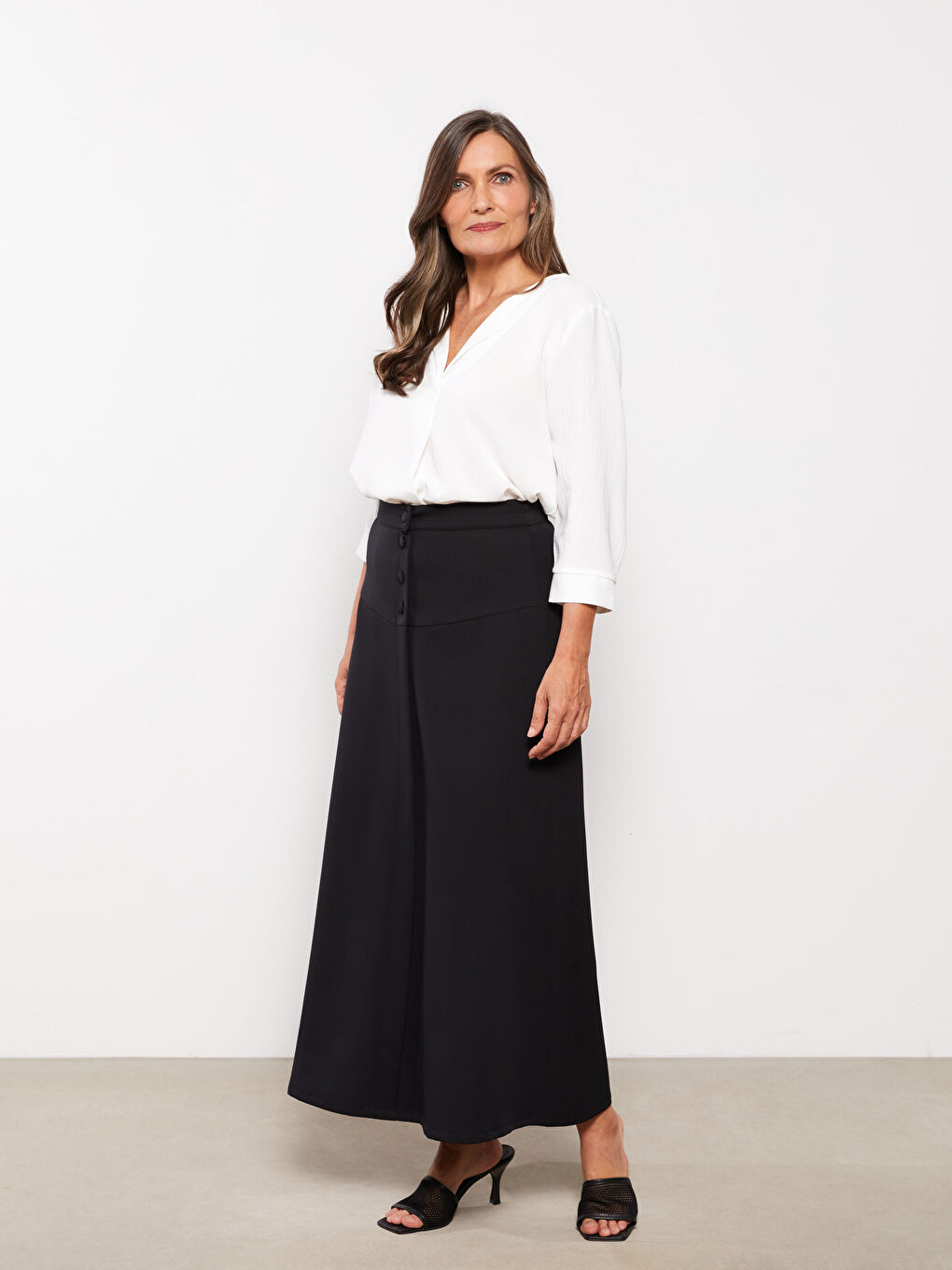 Siyah Beli Lastikli Düz A Kesim Kadın Etek-1