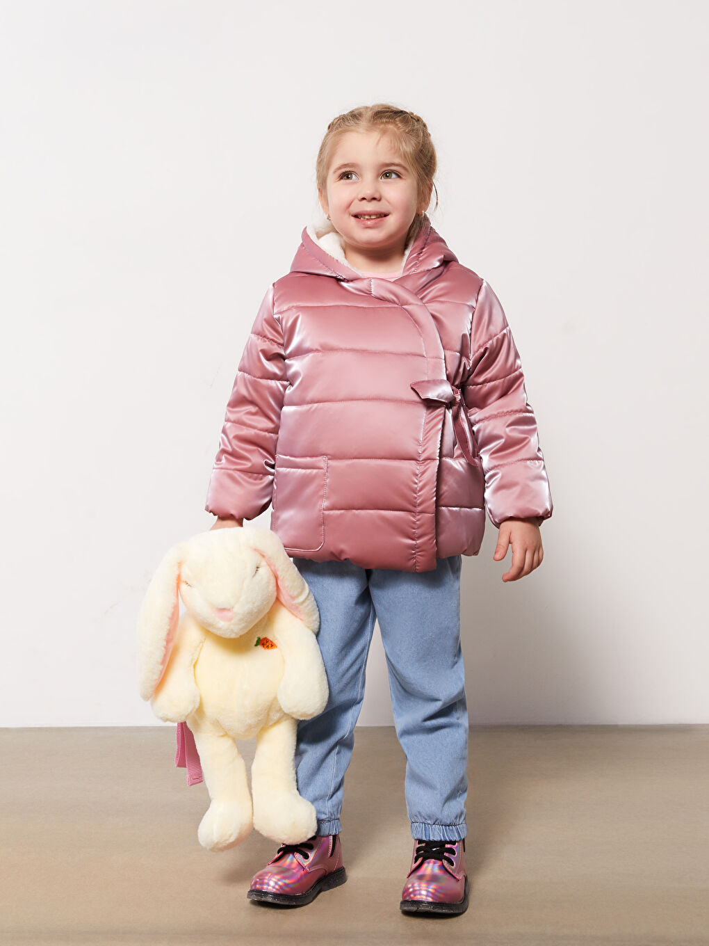 LCW baby Kapüşonlu Uzun Kollu Kız Bebek Mont