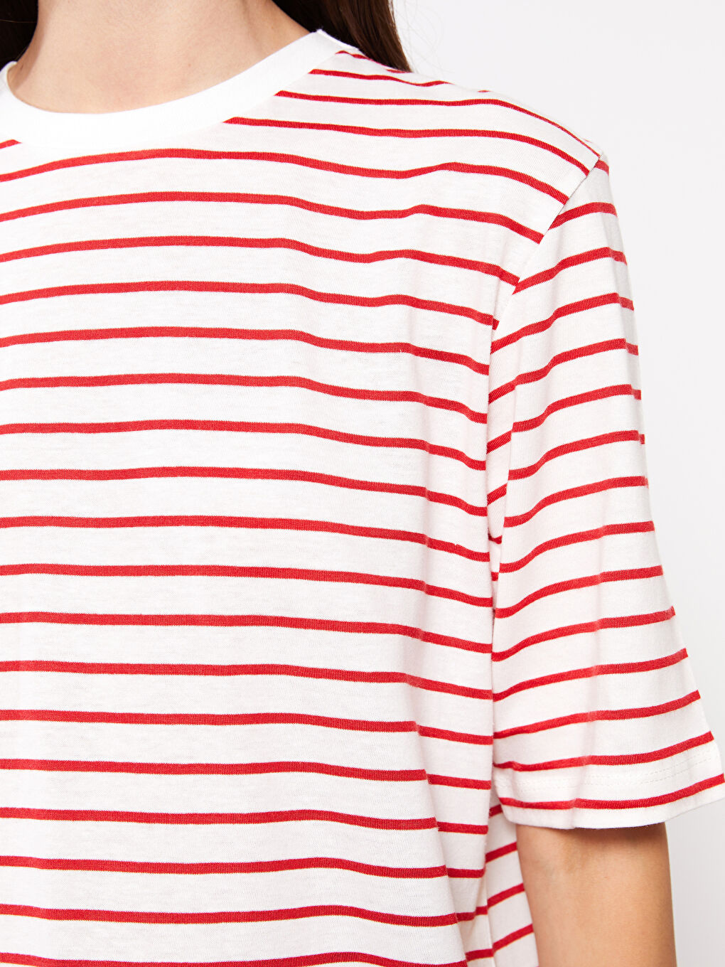 Kırmızı Bisiklet Yaka Çizgili Kısa Kollu Oversize Kadın Tunik-3