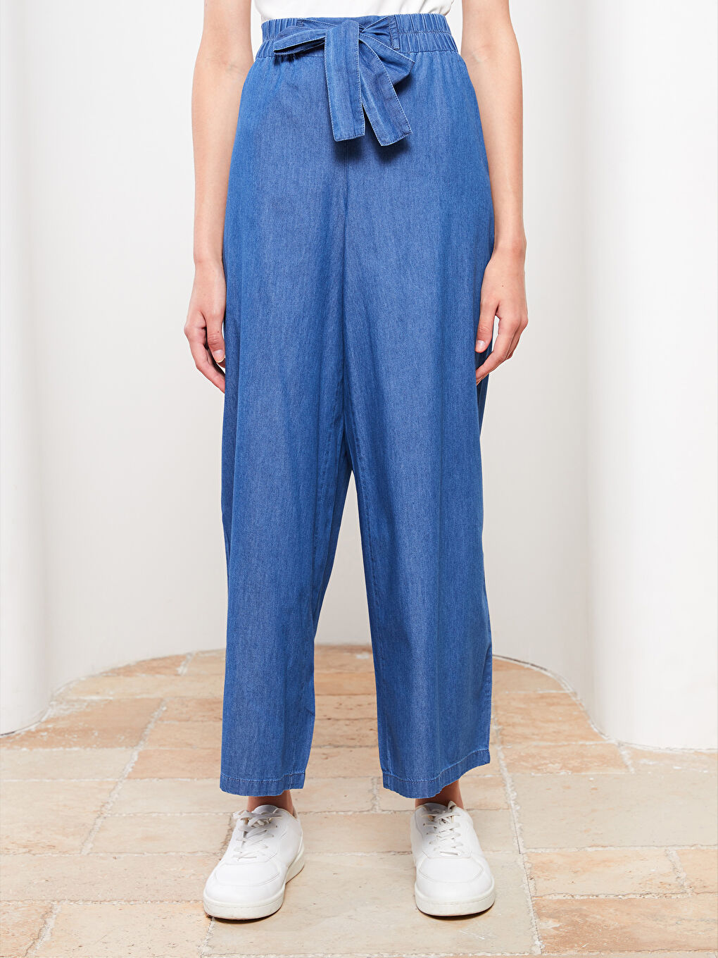 İndigo Yüksek Bel Wideleg Düz Geniş Paça Kadın Jean Pantolon-3