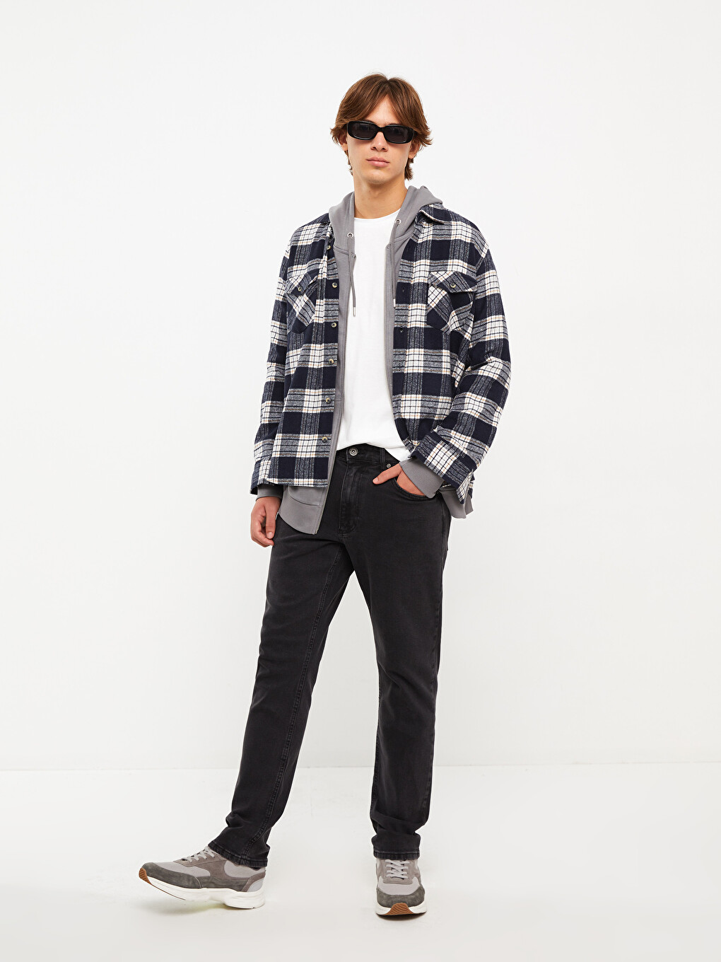 Antrasit Regular Fit Erkek Jean Pantolon-1