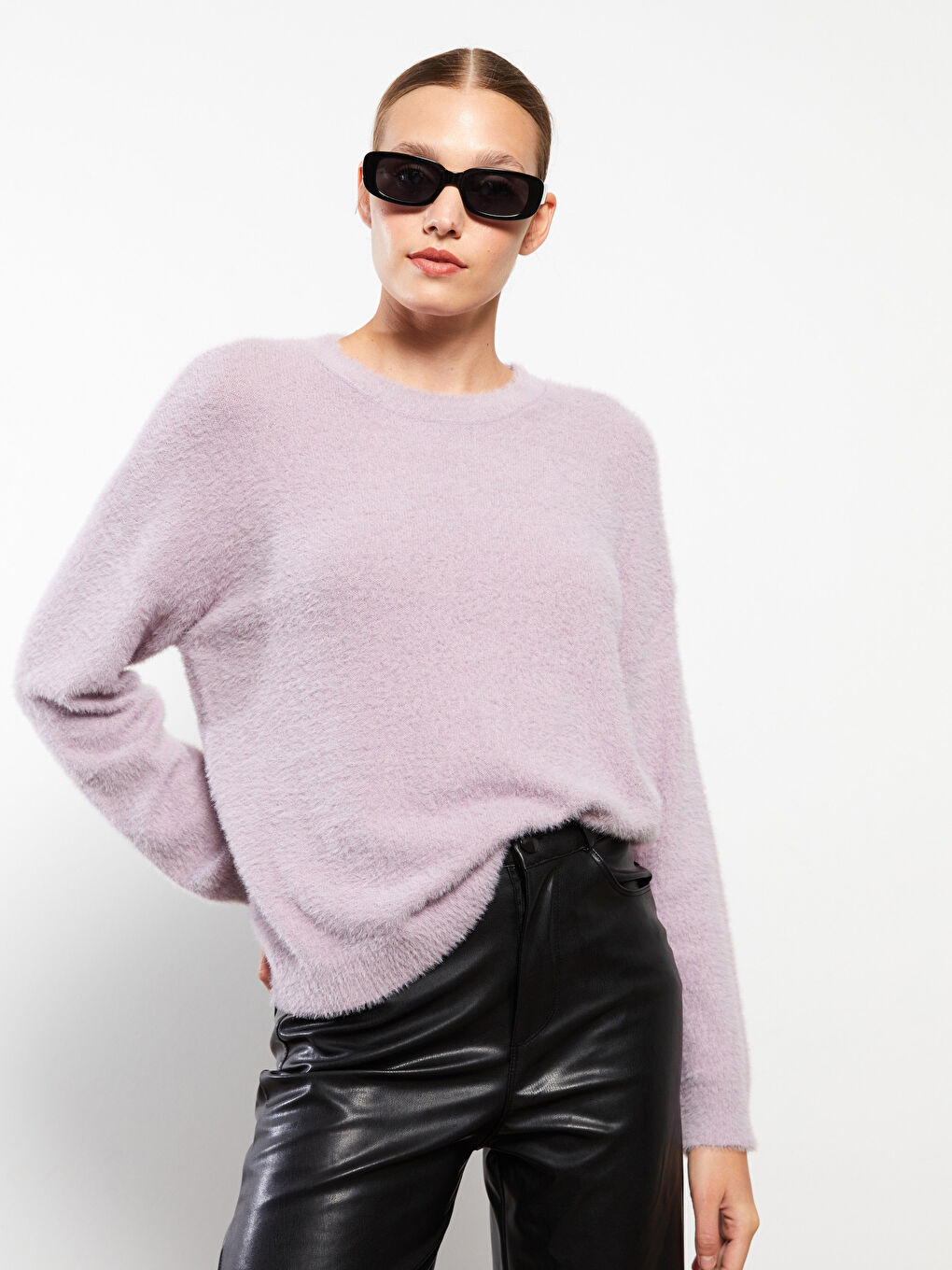 Crew Neck Plain Long Sleeve Women's Knitwear Sweater-1