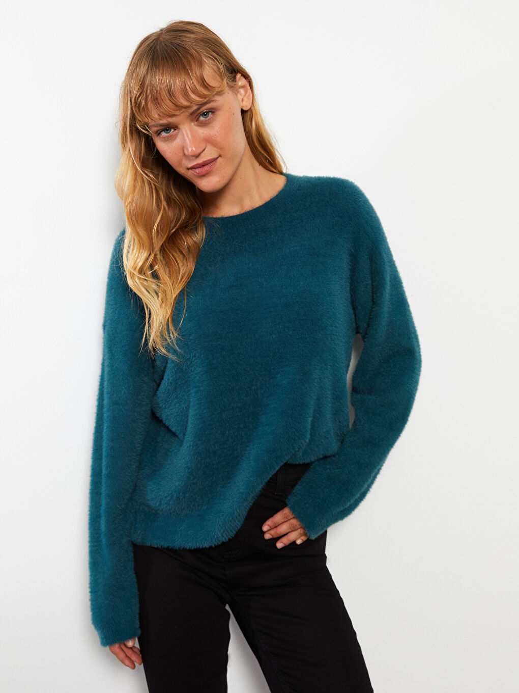 Crew Neck Plain Long Sleeve Women's Knitwear Sweater-2