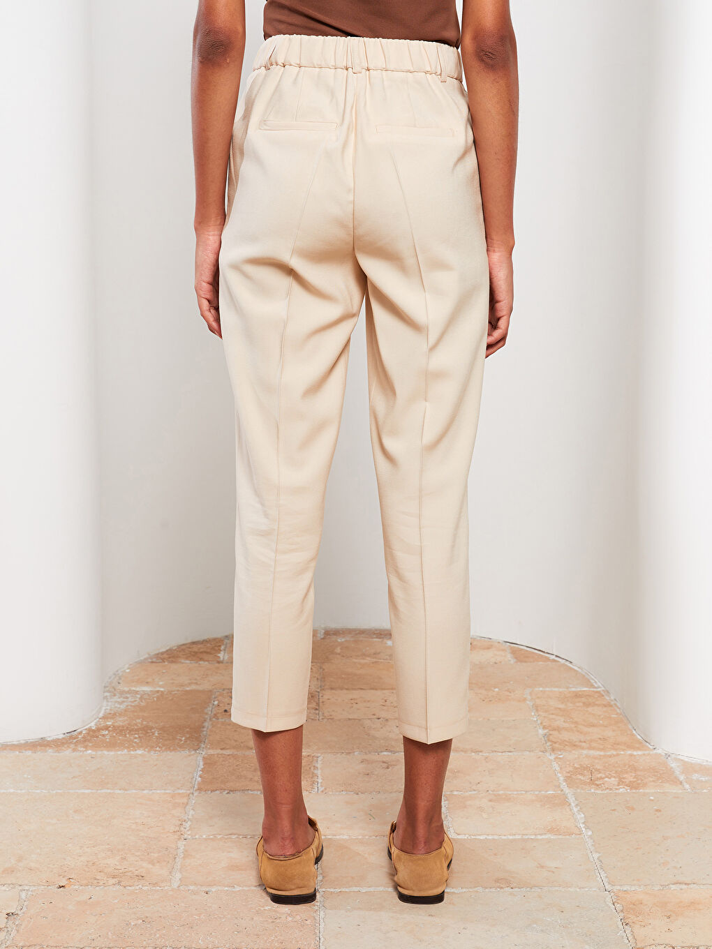 High Waisted Relaxed Fit Regular Women's Trousers-4