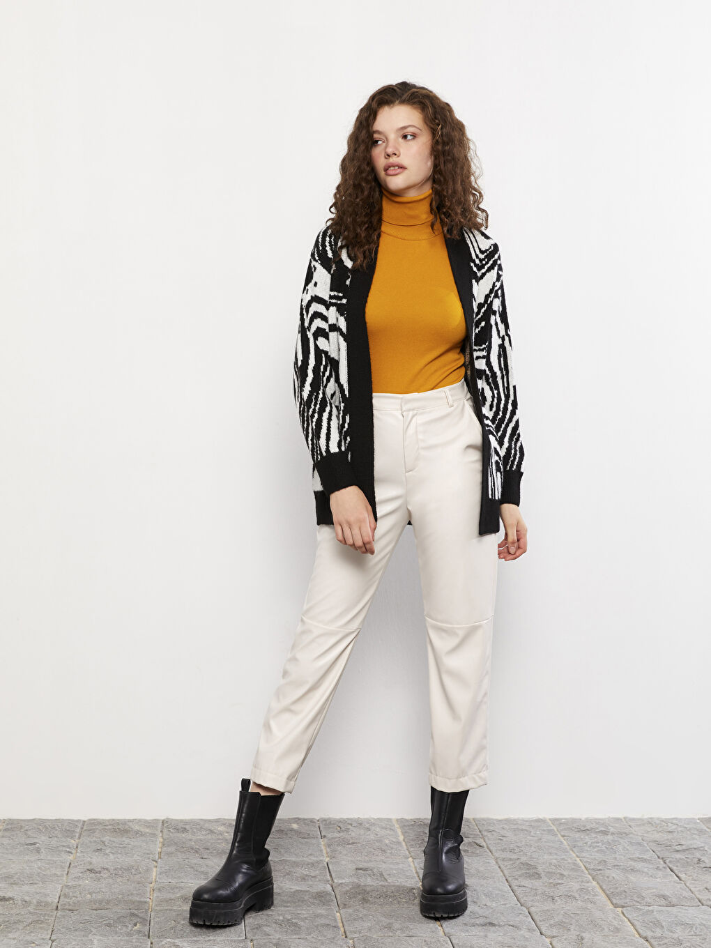 Shawl Collar Patterned Long Sleeve Women's Knitwear Cardigan-2