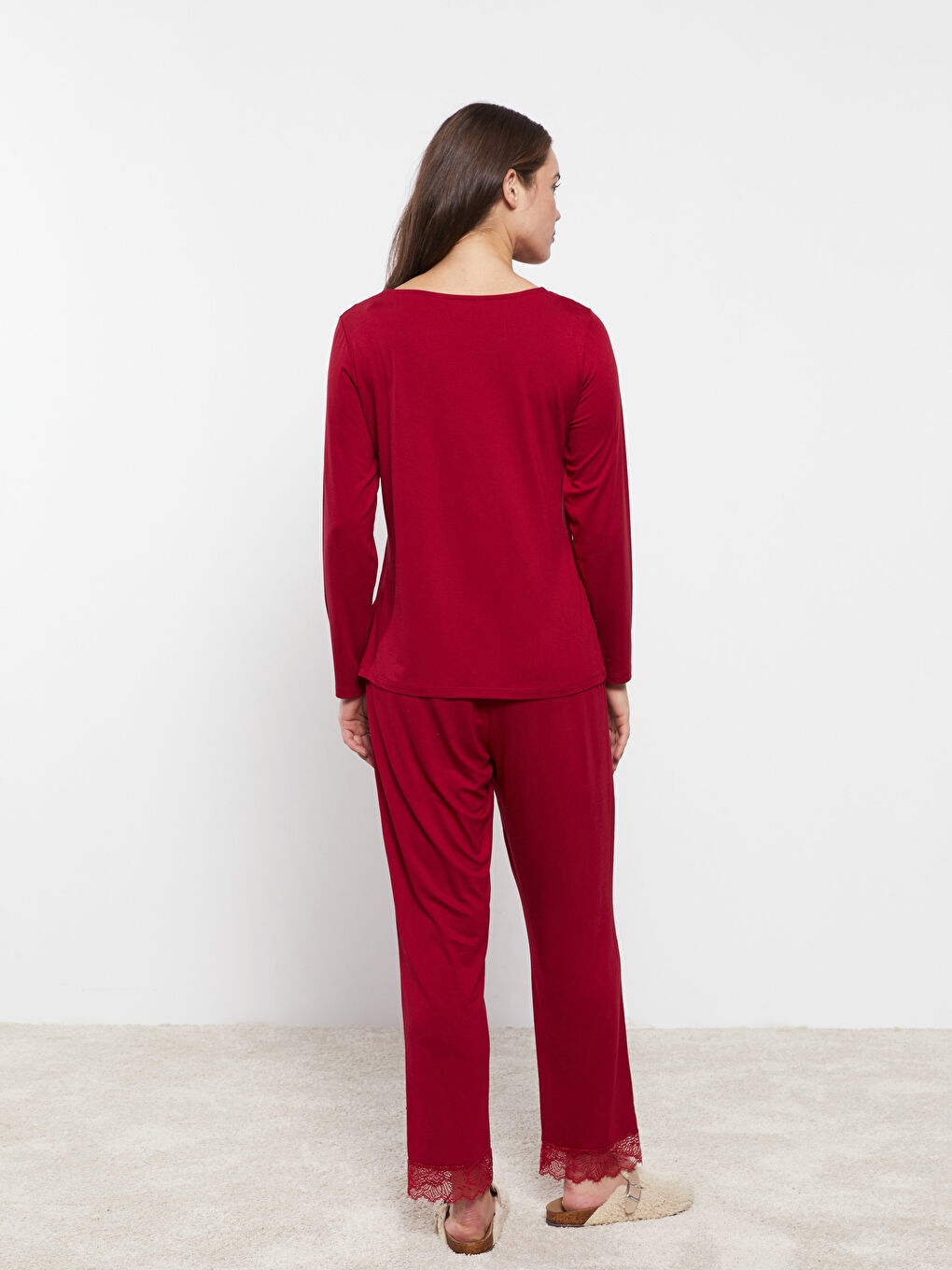 Комплект пижами с V-образно деколте, дантела и дълъг ръкав за жени-4