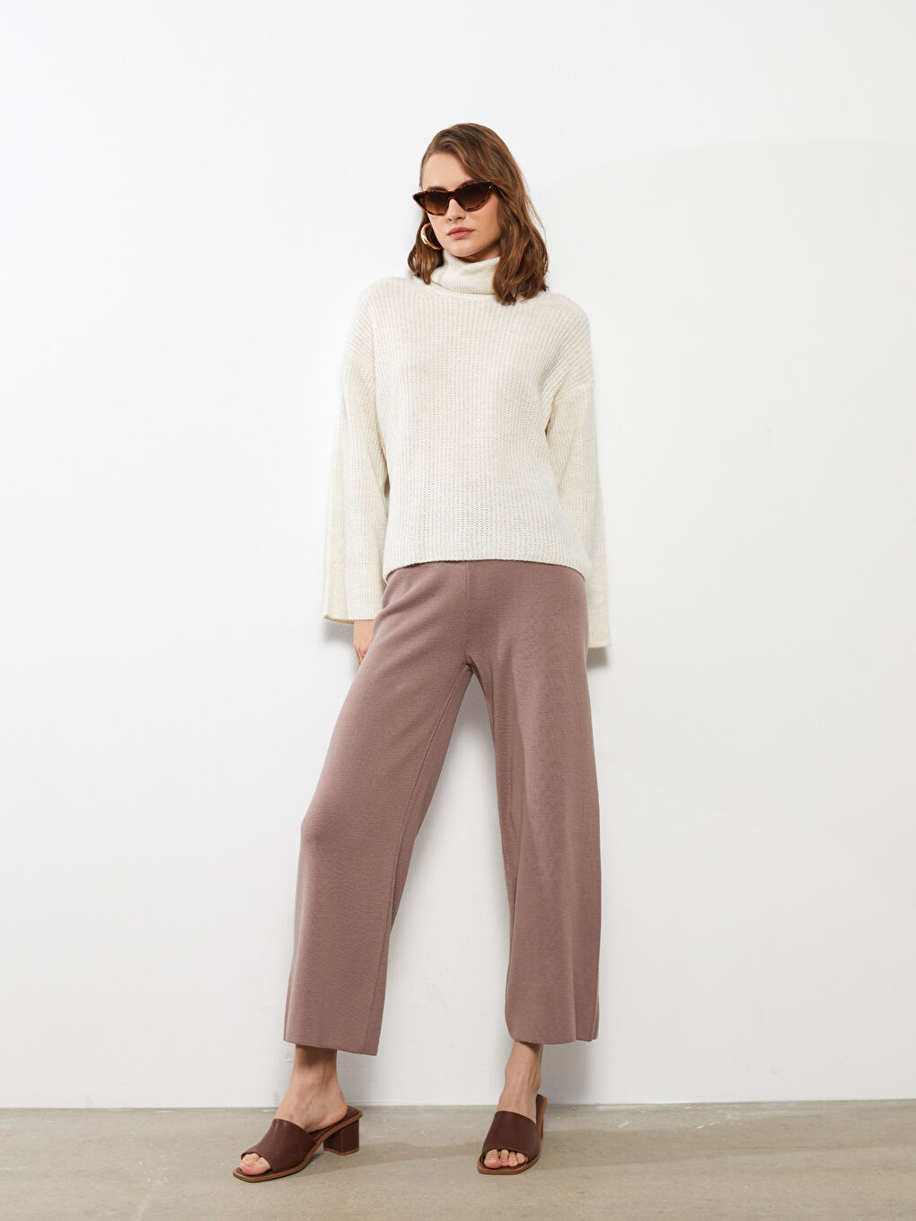 Gri Kadın Beli Lastikli Düz Triko Pantolon-2