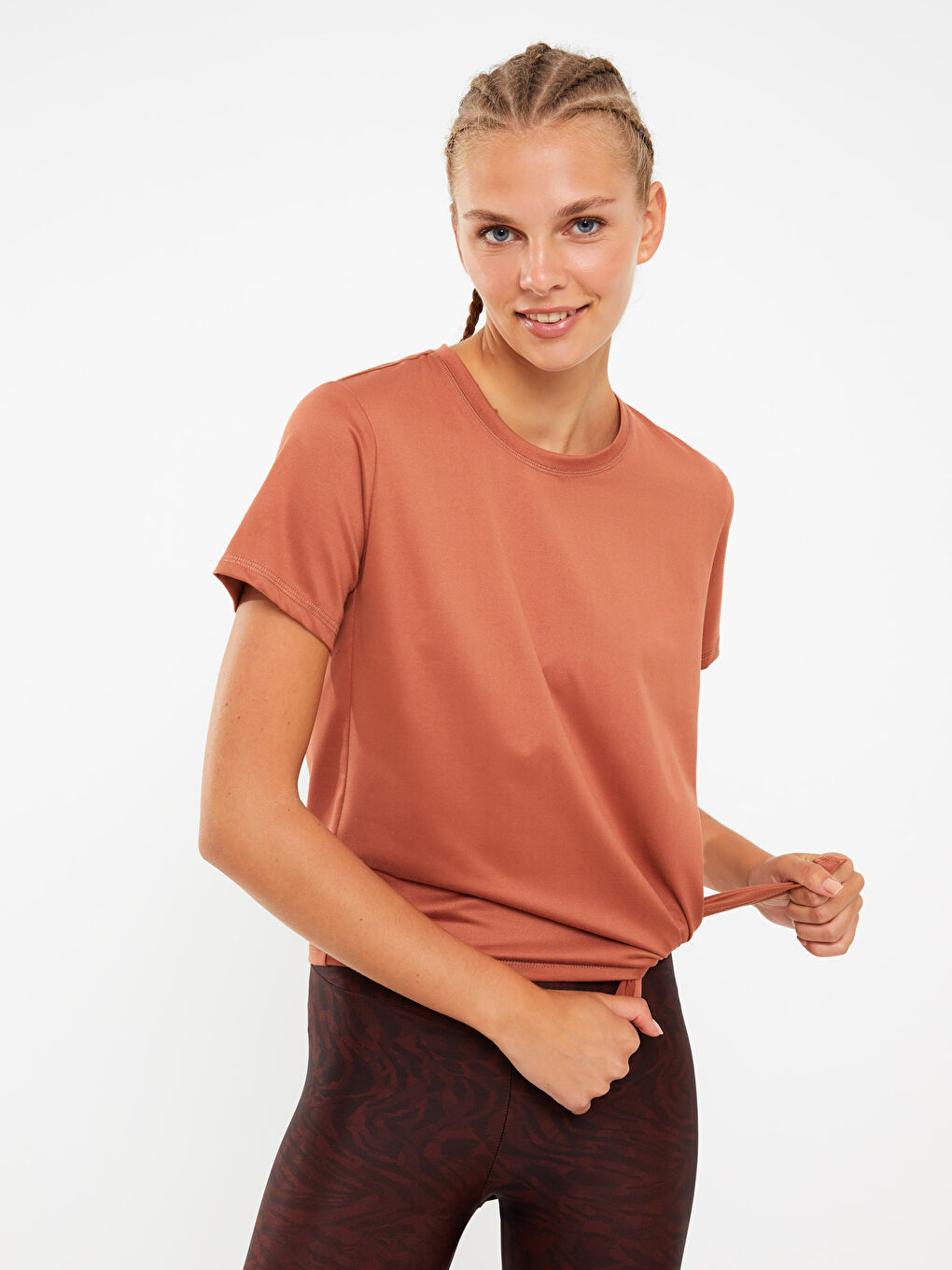 Crew Neck Plain Short Sleeve Women's Sports T-Shirt-1