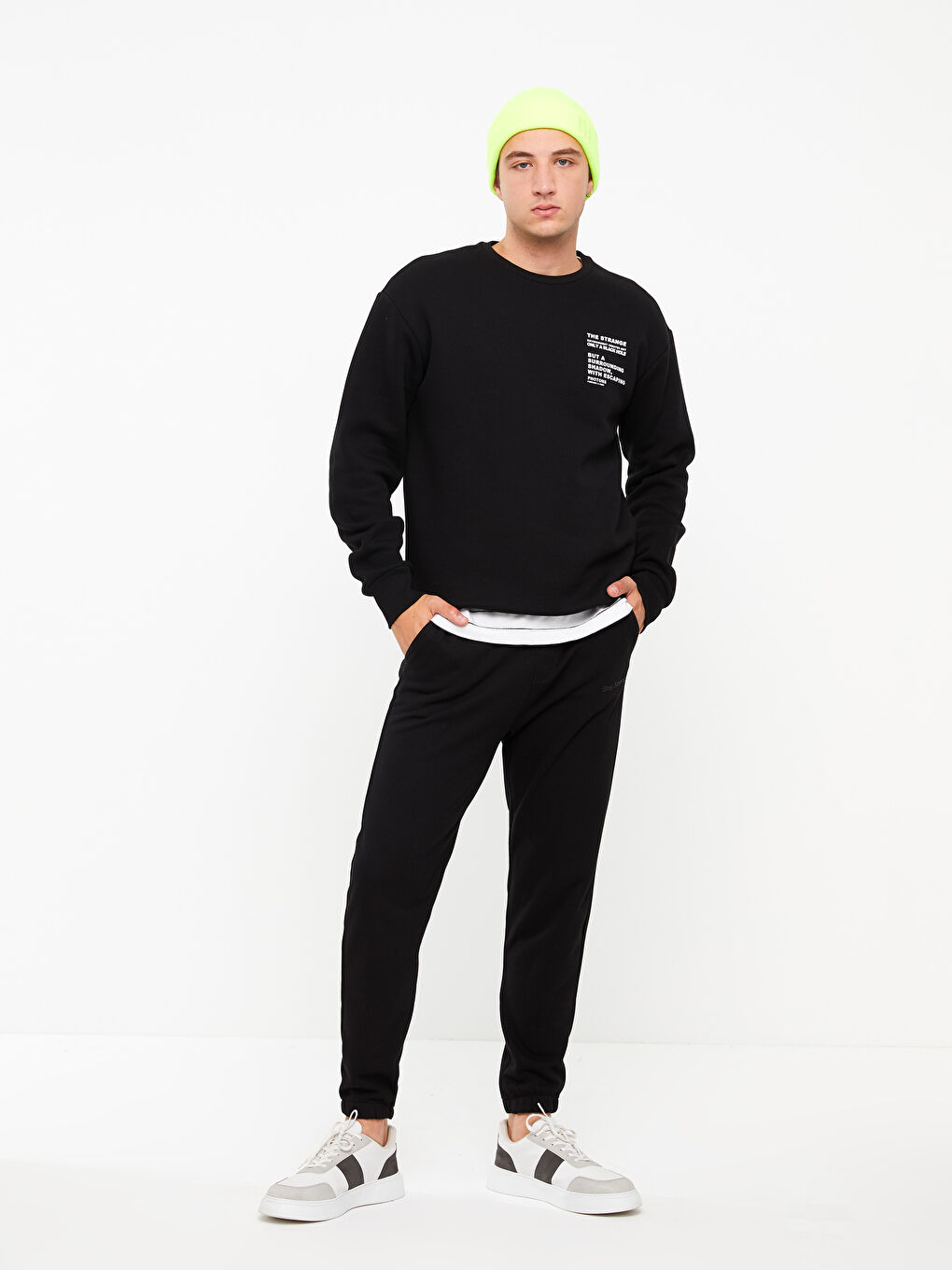 Siyah Standart Kalıp Erkek Jogger Eşofman Altı