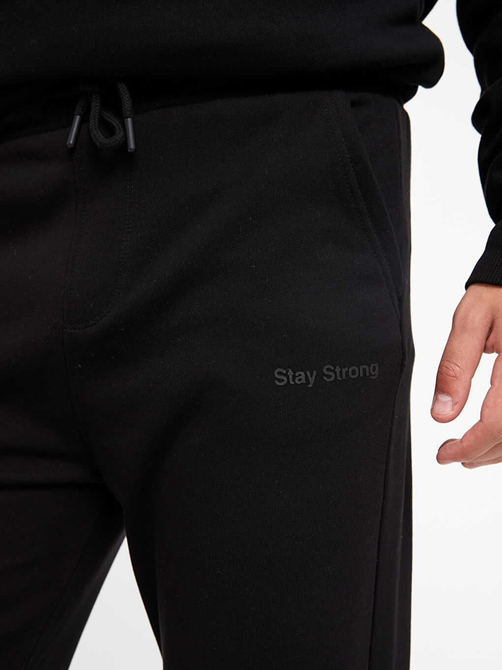 Siyah Standart Kalıp Erkek Jogger Eşofman Altı-4