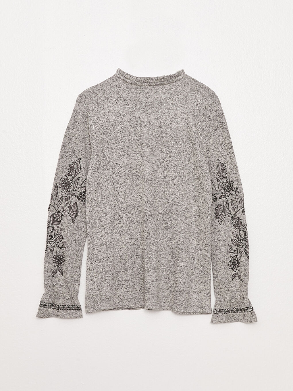 Gri Bağlamalı Yaka Nakışlı Uzun Kollu Kadın Bluz-6