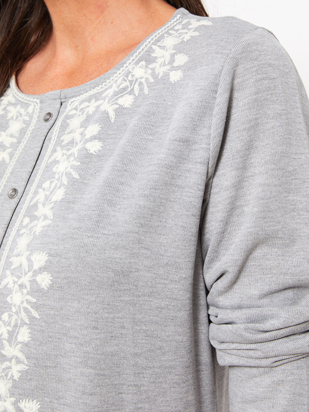 Crew Neck Embroidered Long Sleeve Women's Blouse-3