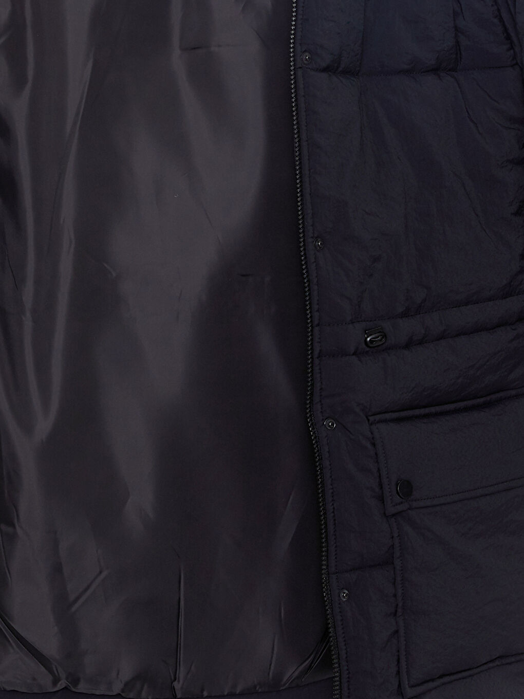 Siyah Kadın Kapüşonlu Düz Şişme Mont-9