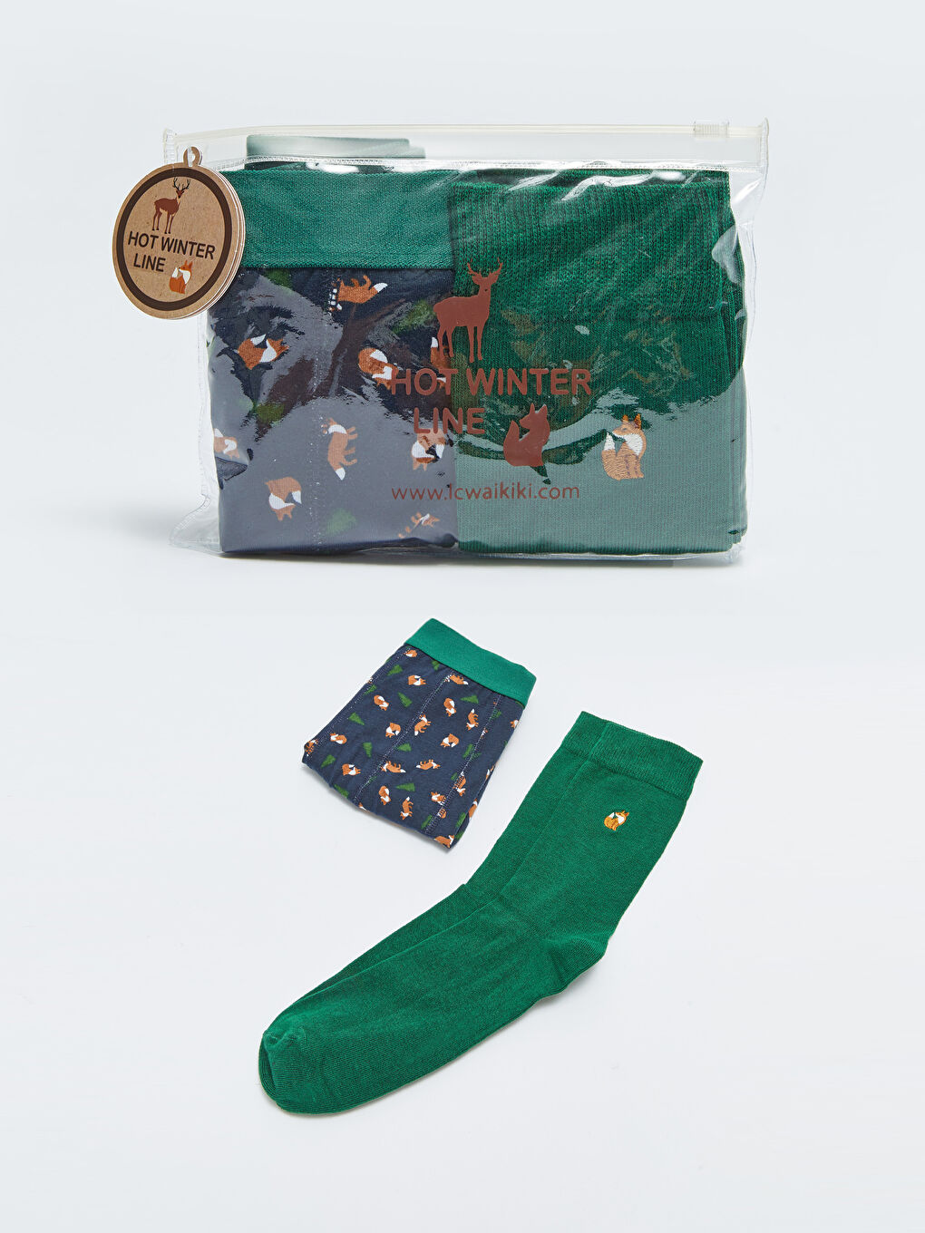 LC WAIKIKI Standart Kalıp Esnek Kumaş Erkek Boxer ve Soket Çorap -W2DQ39Z8-LSJ