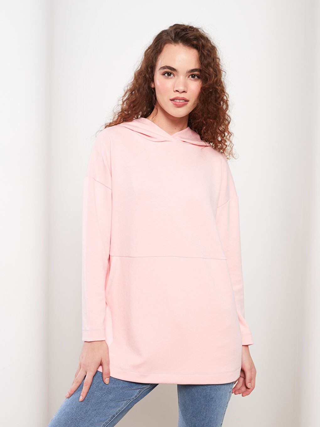 LCW Modest Açık Pembe Kapüşonlu Düz Uzun Kollu Oversize Kadın Tunik - 1