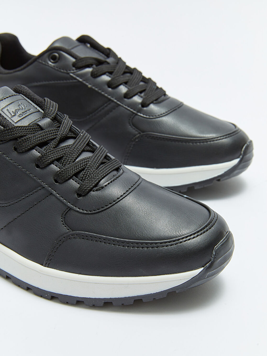 Siyah Bağcıklı Erkek Spor Ayakkabı-2