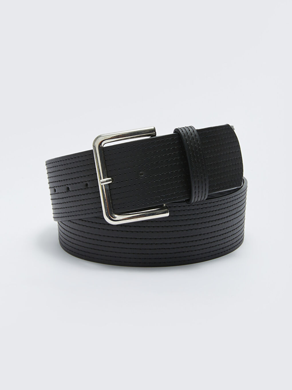 Siyah Deri Görünümlü Kadın Kemer