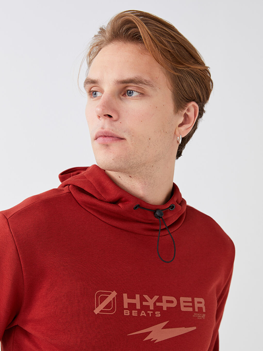 Kahverengi Uzun Kollu Baskılı Erkek Kalın Hoodie-1