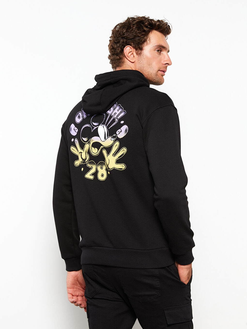 LCW Casual Yeni Siyah Uzun Kollu Mickey Mouse Baskılı Erkek Hoodie