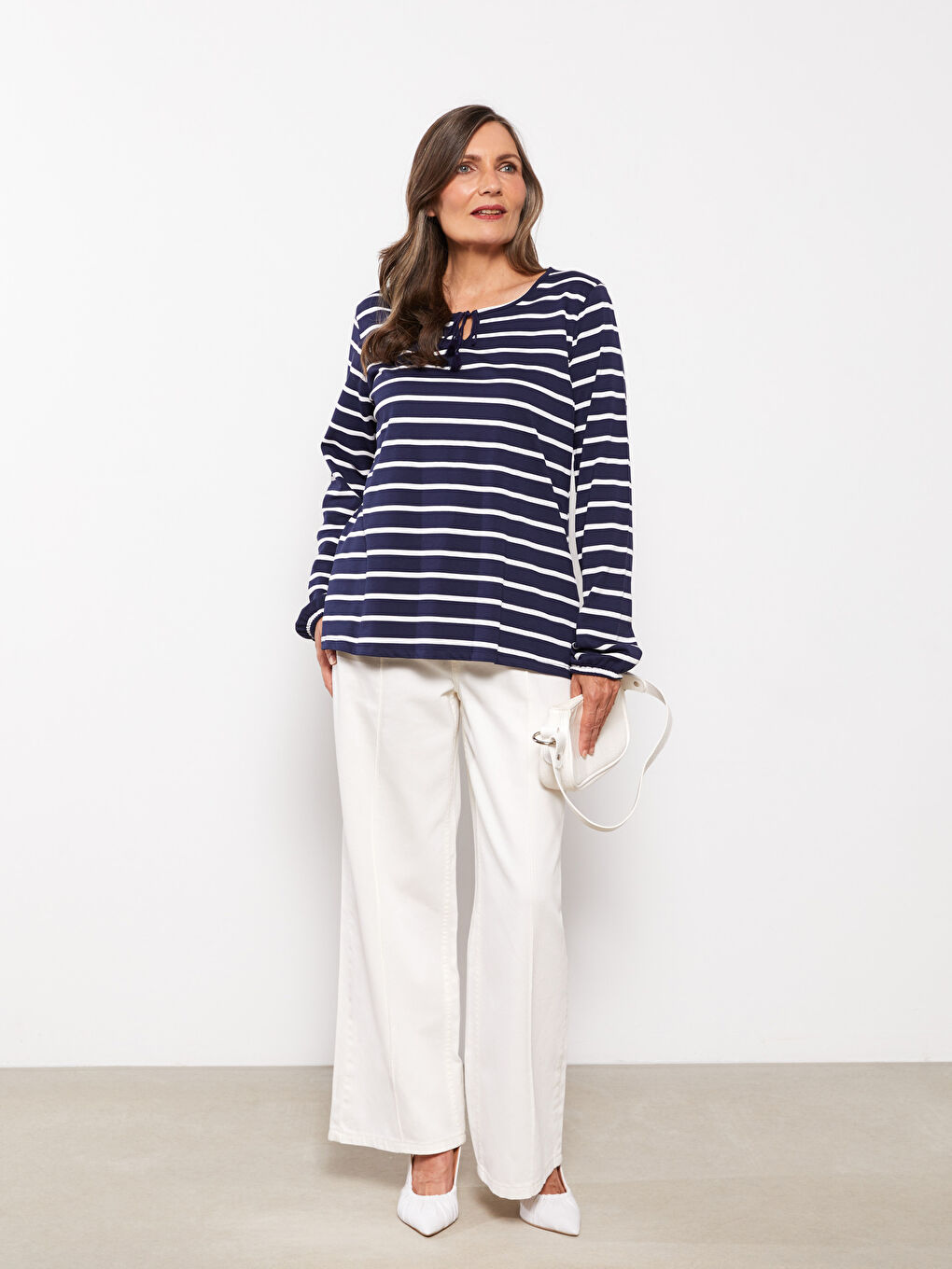 LC Waikiki Tie Neck Striped Long Sleeve Cotton Women's T-shirt -W2DU88Z8-LEN
