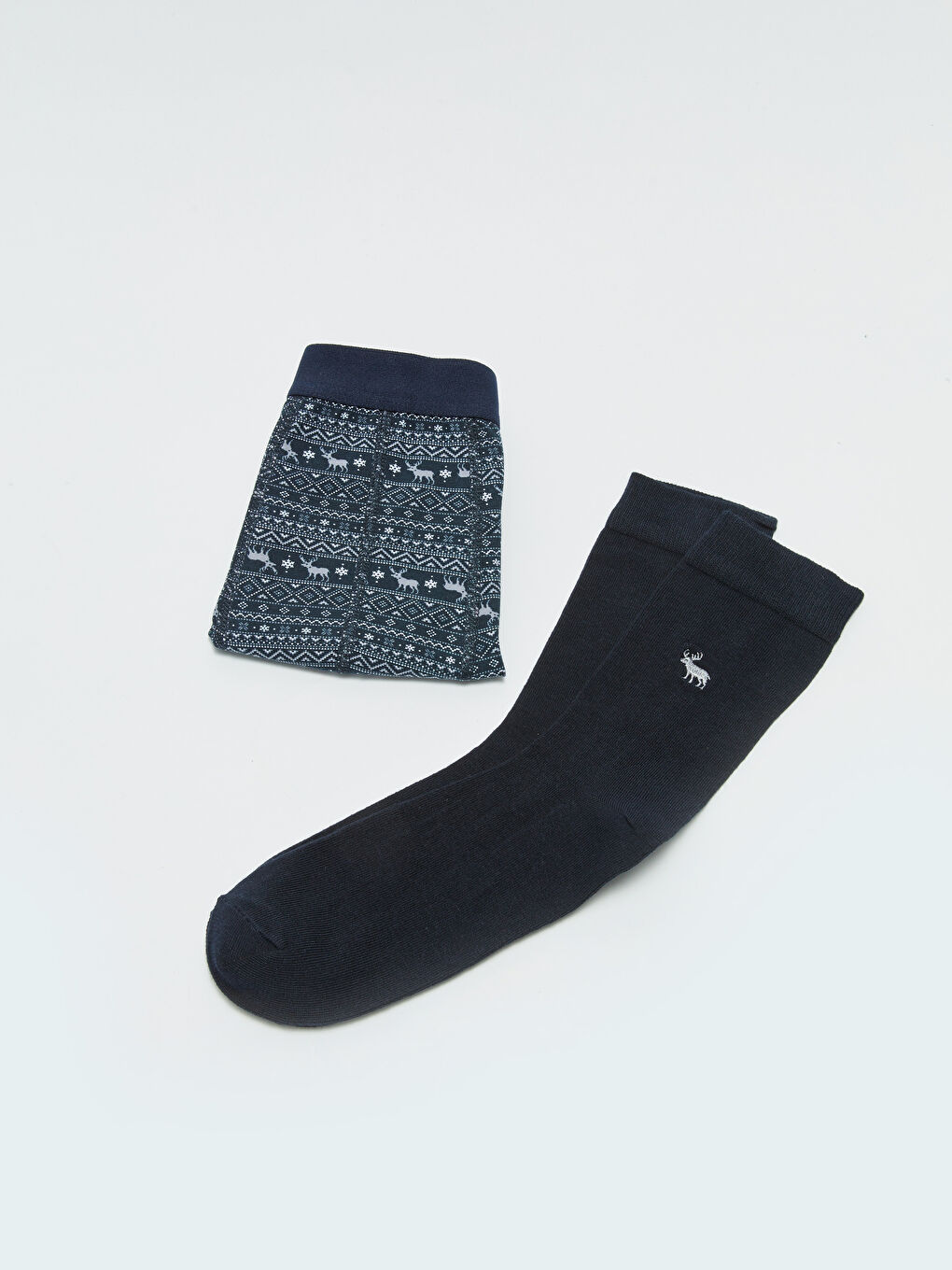 LC WAIKIKI Christmas-Themed Men's Boxer and Socks -W2DV26Z8-LSJ