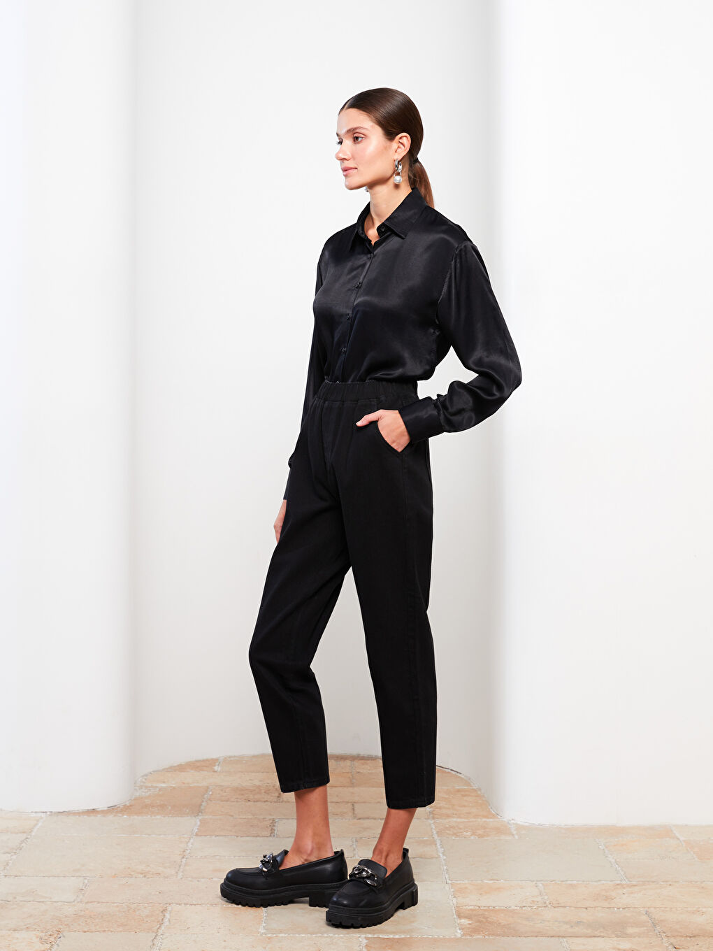 Women's Standard Fit Regular Denim Trousers -W2DV86Z8-326