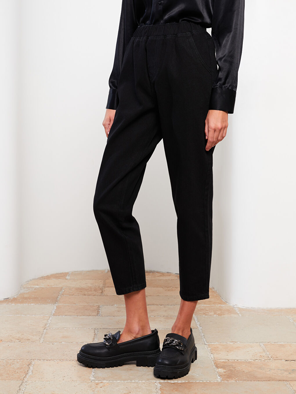 Women's Standard Fit Regular Denim Trousers -W2DV86Z8-326