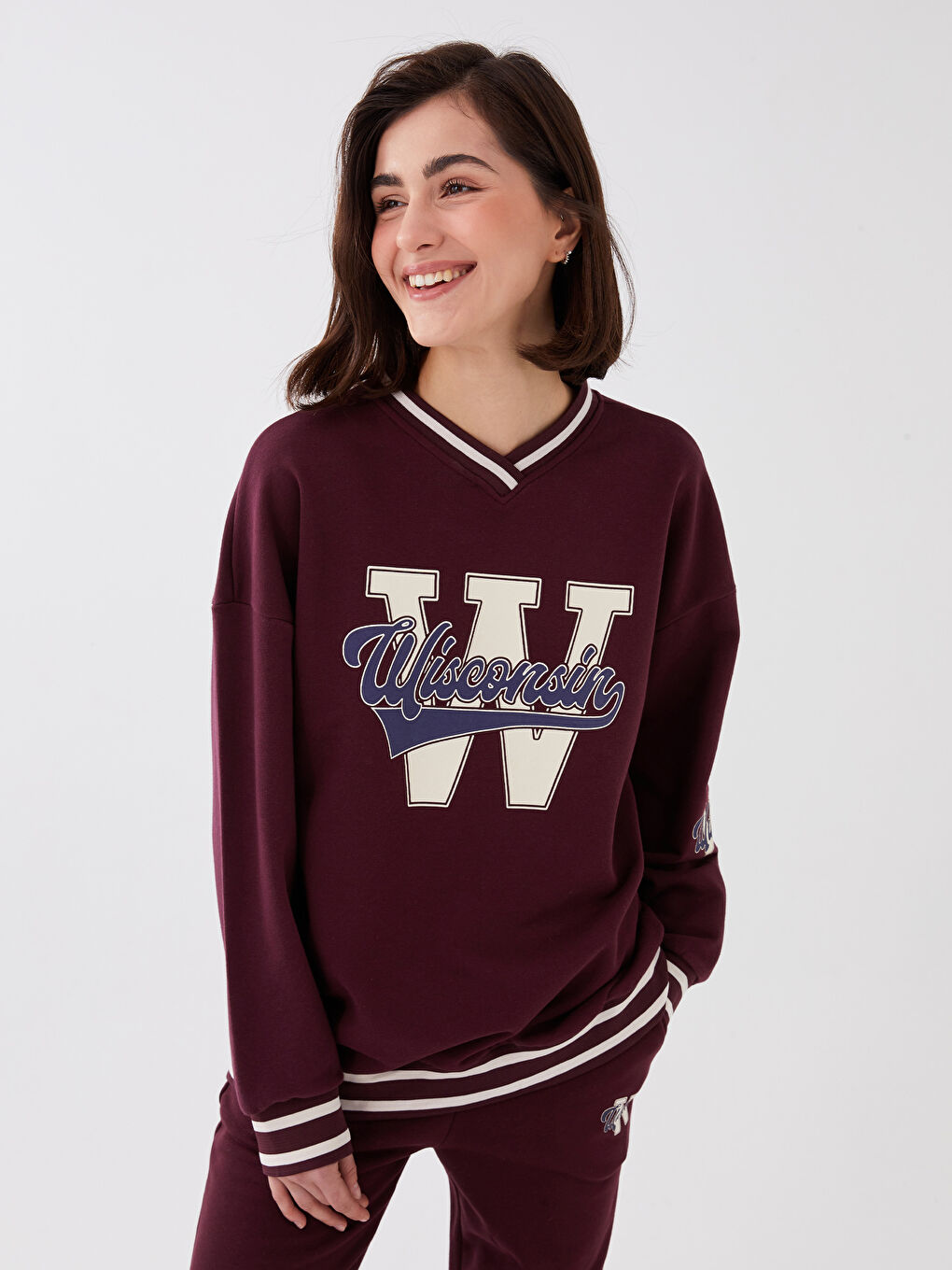 LCW Vision Bordo V Yaka Baskılı Kadın Kalın Sweatshirt