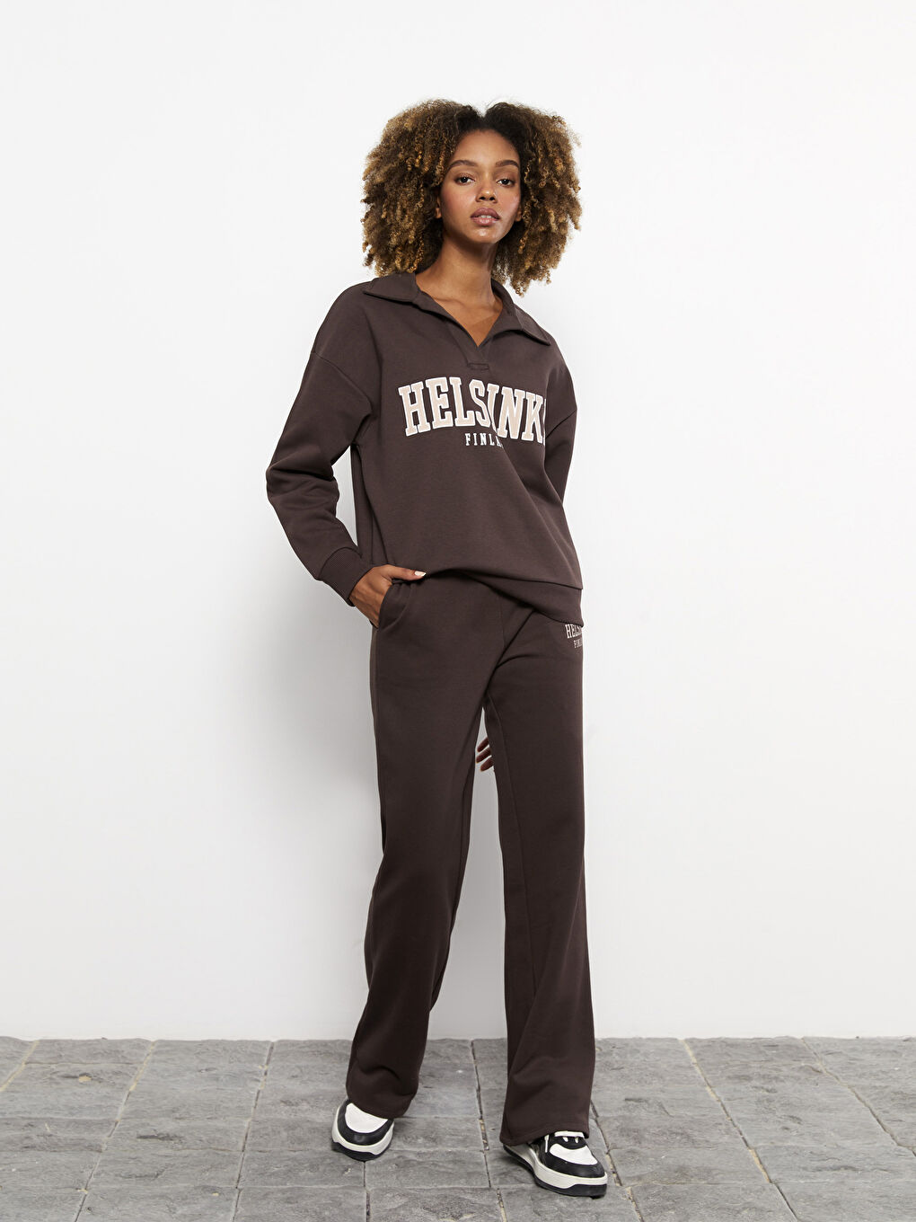 Kahverengi Beli Lastikli Baskılı Kadın Kalın Eşofman Altı-1